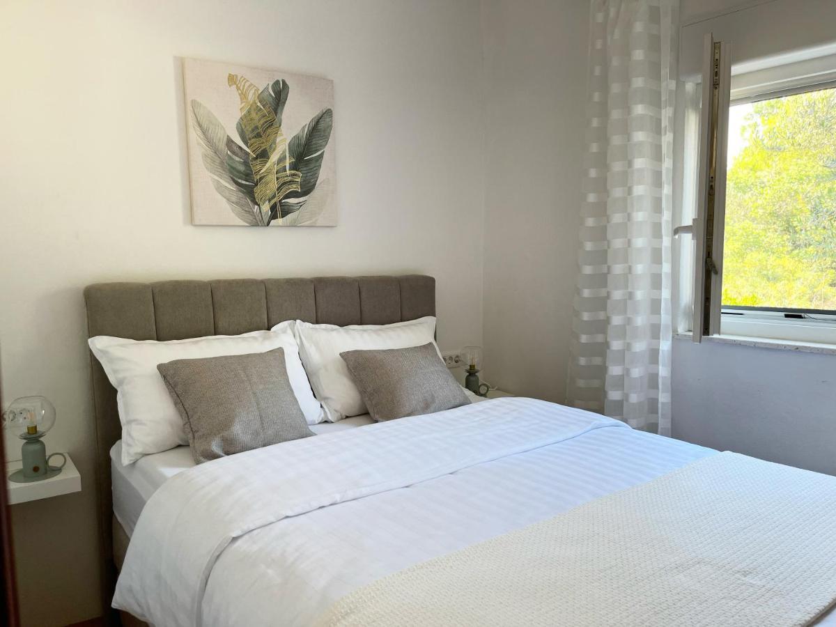Apartments Fortuna Biograd Na Moru Exterior foto