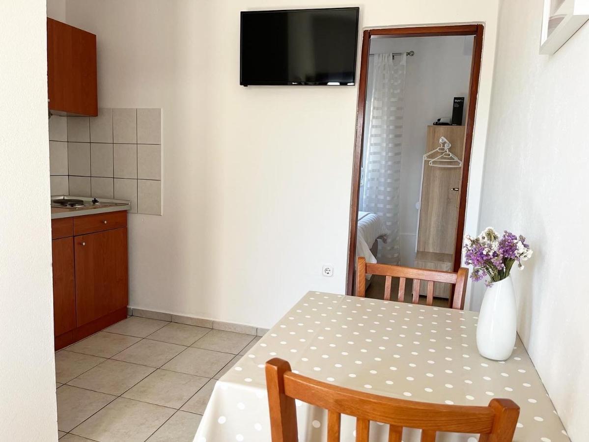 Apartments Fortuna Biograd Na Moru Exterior foto