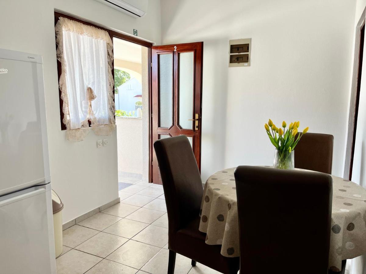 Apartments Fortuna Biograd Na Moru Exterior foto